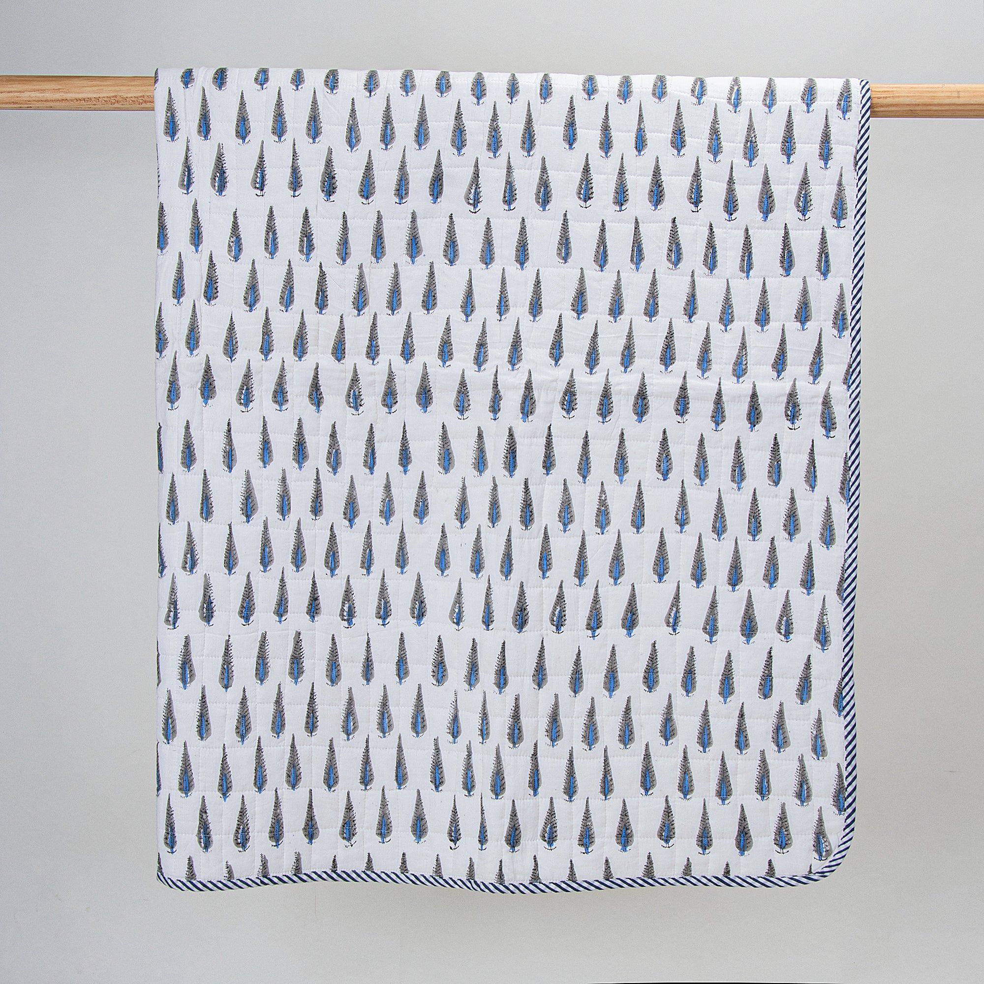 Modern Blue Leaf Print Handmade Cotton Baby Blankets 131